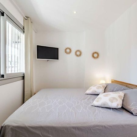 T2 Superbe Vue Mer Et Vallon Des Auffes Marseille Exterior photo